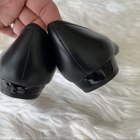 COPY - • Tory Burch • Miller Fringe Leather Flat Black - Picture 7 of 11